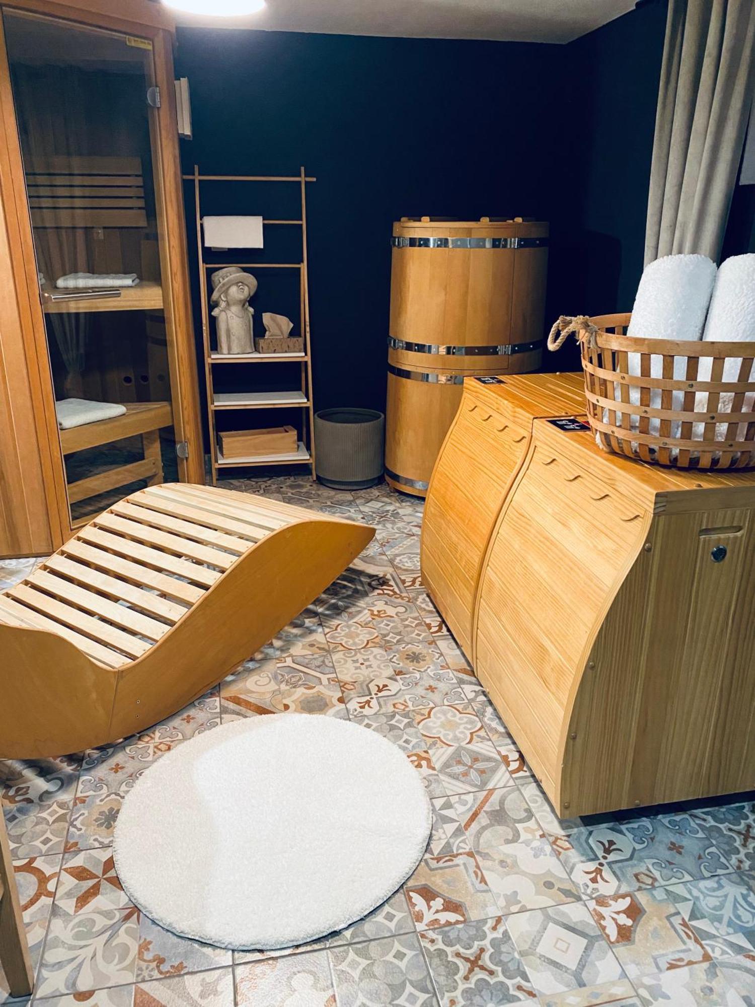 Rooms & Apartment Zala Airport Shuttle Option Cerklje na Gorenjskem Eksteriør billede